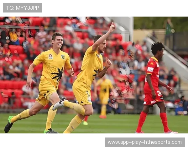 联赛焦点战上演，双方激战90分钟不分胜负，比赛焦点